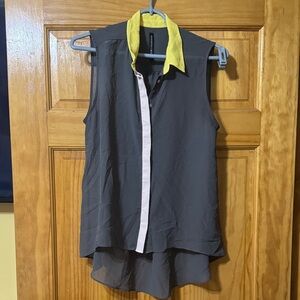 Walter Baker Gray Blouse with Yellow Collar